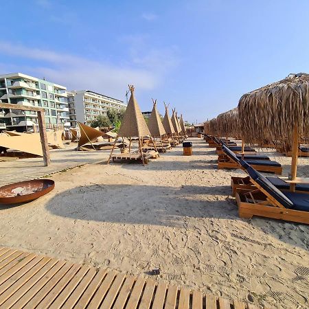 Vladimir Residence Mamaia Nord Navodari Luaran gambar